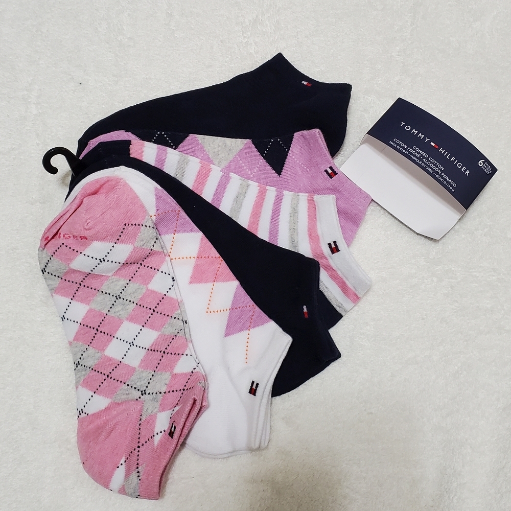 Tommy Hilfiger Women's Pink and Black Argyle Socks 6-pairs Set